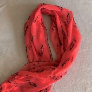 Infinity scarf